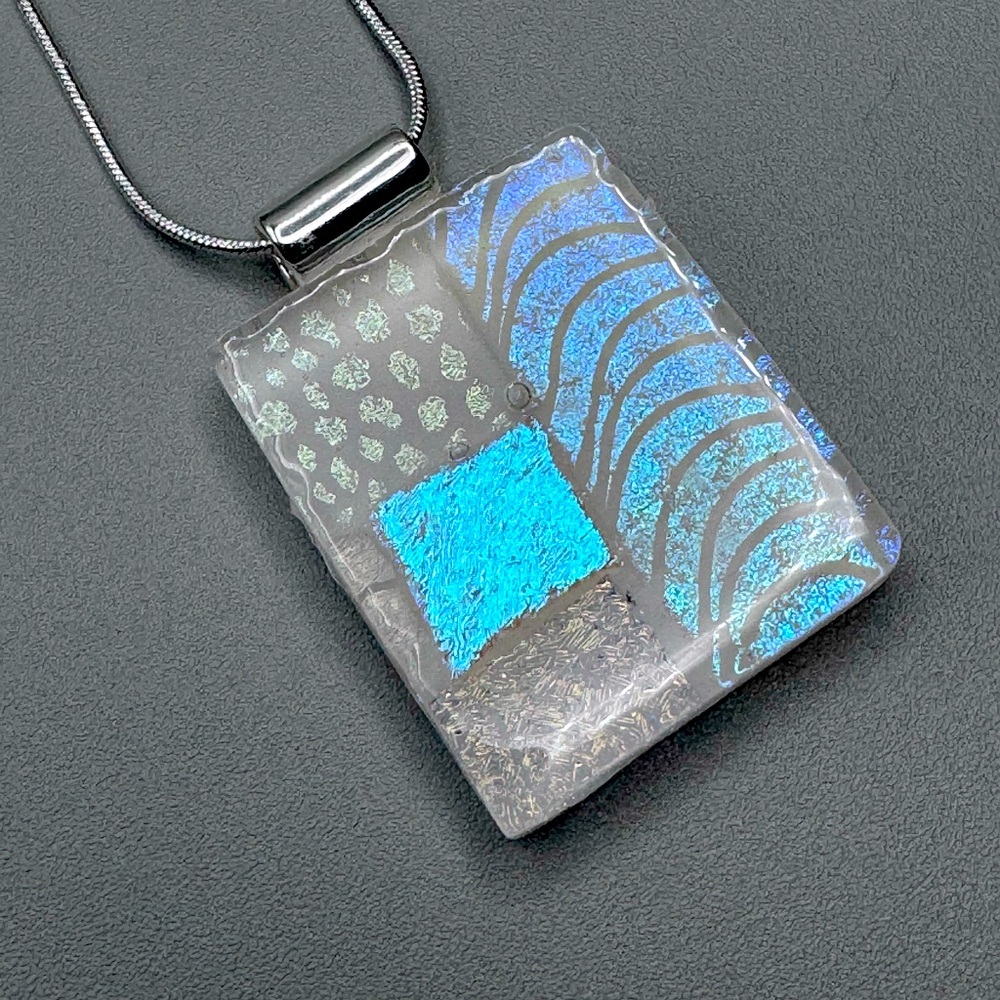 Dichroic Pendant